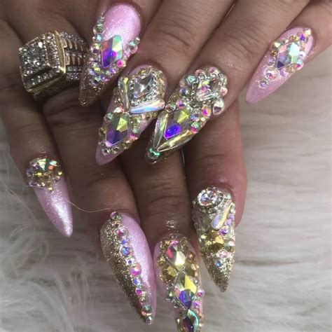 lv nails mississauga